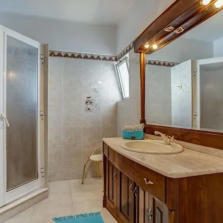 Eira Dos Moinhos 别墅