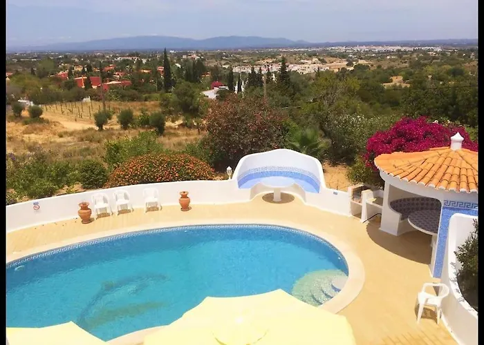 Eira Dos Moinhos Villa *